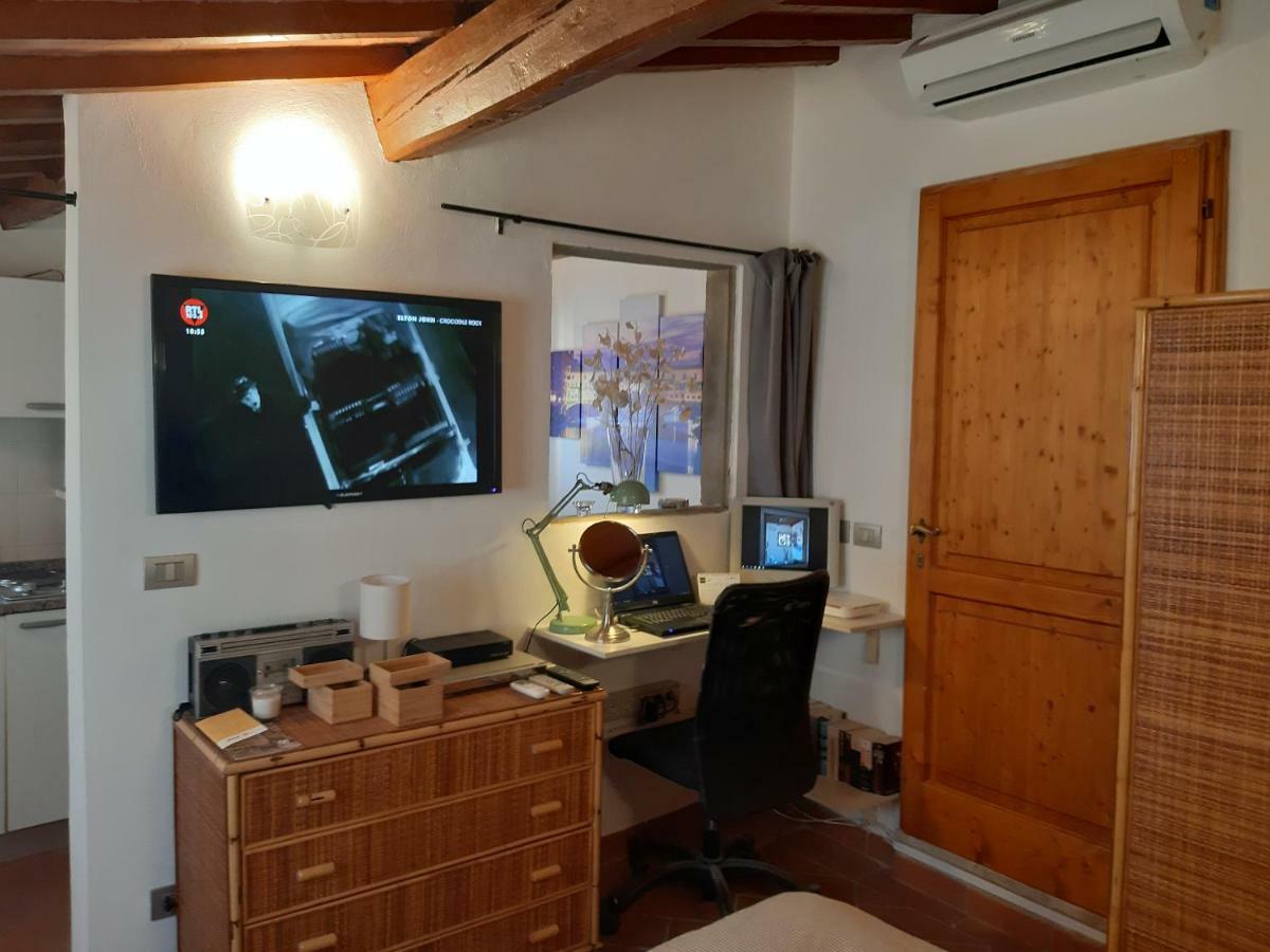 Porcellana Twenty-Six Florence Wi-Fi Apartment Экстерьер фото
