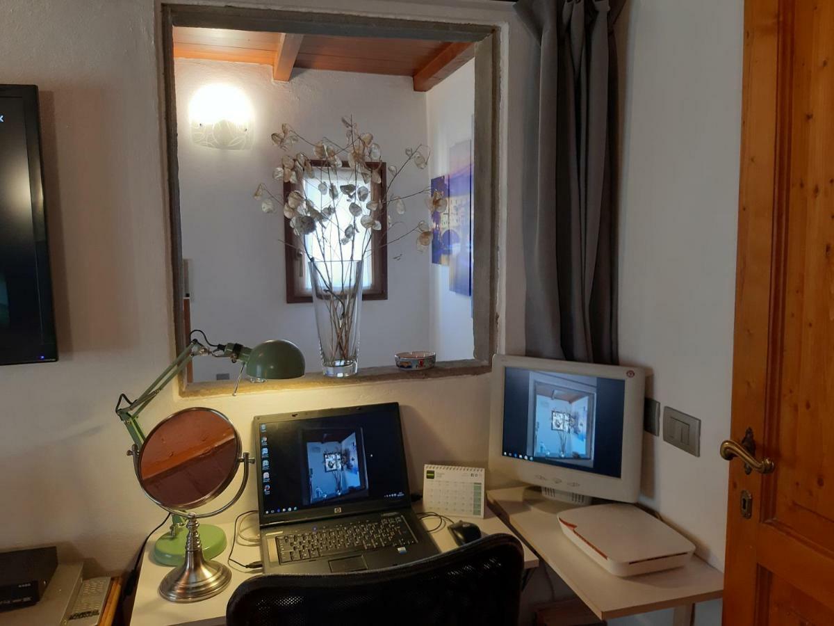 Porcellana Twenty-Six Florence Wi-Fi Apartment Экстерьер фото